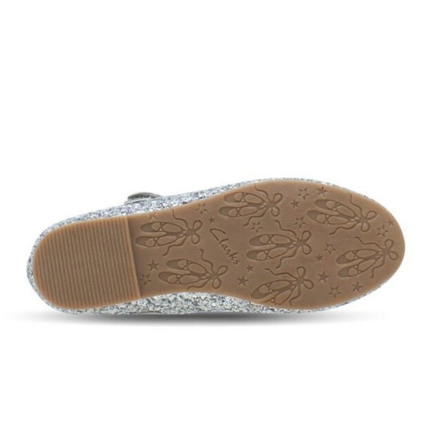 Clarks store kids canada